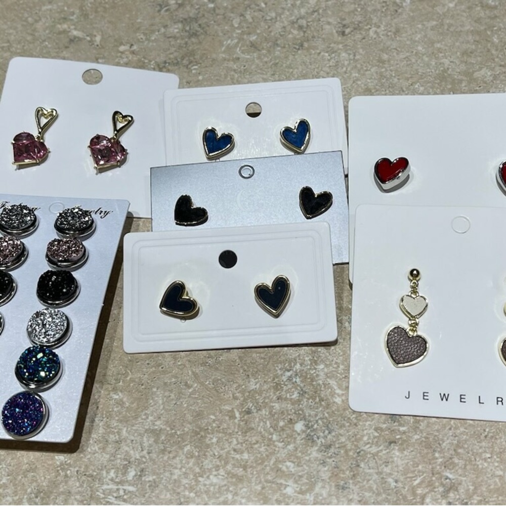 Earrings - Picture 2 of 3